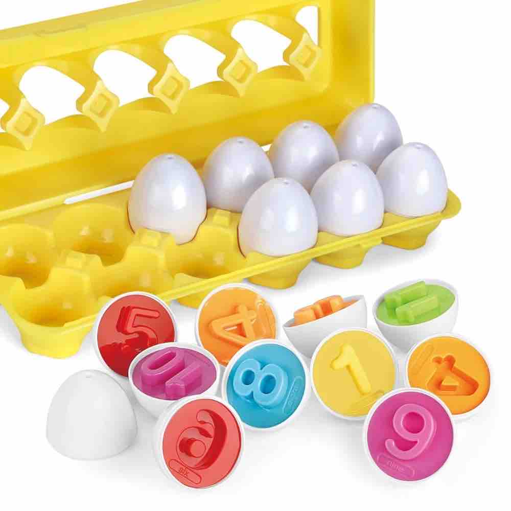 Set de Huevos Plásticos (12 Piezas)